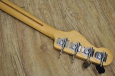 Fender Standard Precision Bass_6