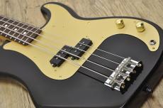 Fender Standard Precision Bass_10