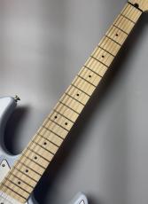 YAMAHA PACIFICA112VM ICE BLUE _4