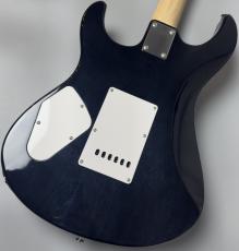 YAMAHA PACIFICA212VQM TRANSLUCENT BLACK _8