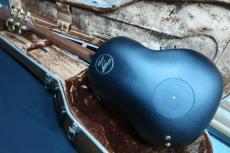 Ovation Super Adamas 1687-8 / Blue・Deep Bowl・Non Cutaway・Double Adamas Epaulet・Clear guard・Graphite Top・Lyrachord Side and Back・Wood knob・Mono and Stereo out 【With Original Brown Case】 1984年製_5