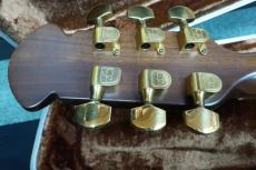 Ovation Super Adamas 1687-8 / Blue・Deep Bowl・Non Cutaway・Double Adamas Epaulet・Clear guard・Graphite Top・Lyrachord Side and Back・Wood knob・Mono and Stereo out 【With Original Brown Case】 1984年製_14