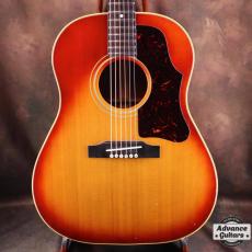 Gibson 1963年製 J-45 Cherry Sunburst 【1960年代前期仕様の良好個体】_3