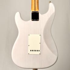 Fender Limited Edition American Vintage II 1957 Stratocaster 3A Flame Neck -White Blonde-【3.94kg】_3
