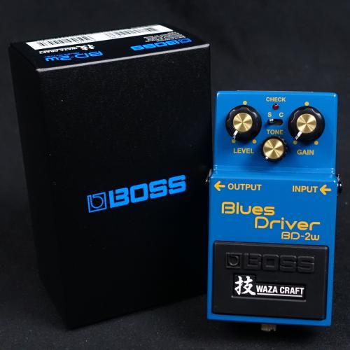 BOSS BD-2W