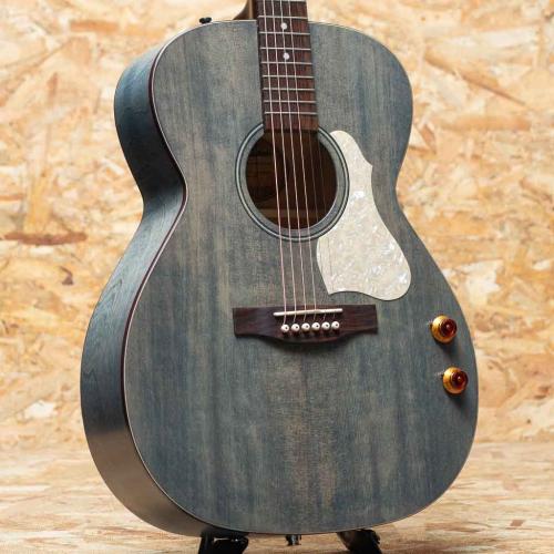 Art & Lutherie Legacy Q-Discrete Denim Blue