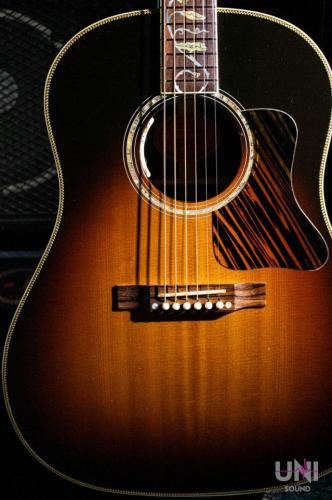 Gibson J-45 Vine Custom / 2008