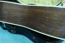YAMAHA L-31A / Original TM-30G Peg・Solid Spruce Top・Solid Jacaranda Side and back・Ebony Fingerboard and Bridge・Tortoise Type Pick guard and Rod Cover・Gloss Finish【With Original Hard Case】1981年製_3