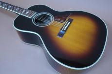 Gibson Custom Shop Nick Lucas RE-ISSUE / Script Logo・Original peg・Solid Spruce Top・Solid Figured Maple Side and Back・Rectangular Bridge and Long Saddle・Fire stripe Pick-guard【With Original Hard Case】1998年製_3