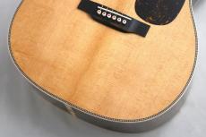 Martin 【試奏動画あり】000-28 Modern Deluxe #2915301【美しい残響】【中音域豊かな気持ちの良い鳴り】_4