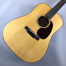 Martin D-18 standard
