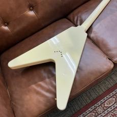 Gibson 【白いコリーナV】1958 Korina Flying V Classic White VOS #8 4219【3.48kg 】3Fギブソンフロア_7