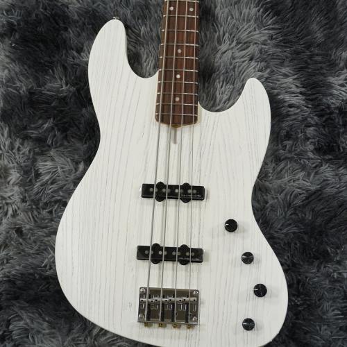 Sire Marcus Miller V6 4-String AWH (Antique White)【2025 NEWモデル!】【マーカスミラー監修】