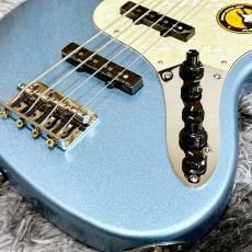 Sire Marcus Miller V7 2nd Generation Alder 4-String LPB (Lake Placid Blue)【2025年製】_3