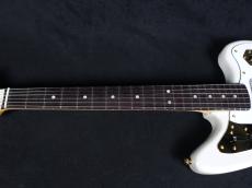 Fender Made in Japan Traditional 2025 Collection 60s Jaguar White Pearl_4