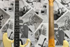 Fender Custom Shop ~2021 Custom Collection~1967 Stratocaster Heavy Relic -Aged Vintage White- 2021USED!!_6