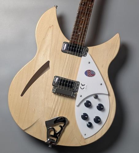 Rickenbacker 330 Mapleglo