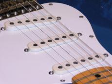 Fender The STRAT '81_6