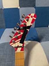 NO BRAND アンプ内蔵ミニギター"5150"_3