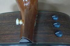 Taylor 2011BTO DNE-ADS/RW Custom / Built to Order・Adirondack Spruce Top・Indian Rosewood Side and Back・Abalone Trim and Rosette・Ebony Fingerboard and Bridge・Gloss Finish・Expression System【With Original Ha_15