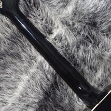 Gibson J-45 Standard Ebony Gloss_6