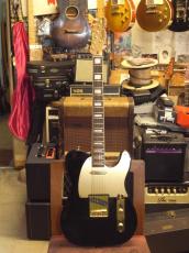 Squier by Fender 40th anniversary TELECASTER Gold Edition_2