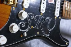 Fender Stevie Ray Vaughan Stratocaster / 3Tone Sunburst [#US23116856][3.65kg]_3