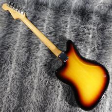 Fender Made in Japan Traditional 60s Jazzmaster 3-Color Sunburst 2023_6
