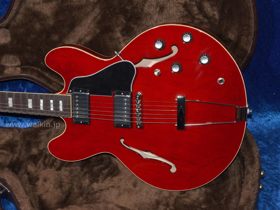 ギター Archtop Tribute AT135STP Archtop Tribute AT135STP（新品）【楽器検索デジマート】