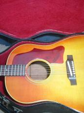 Gibson Gibson J-45 CHSB / Fade Cherry・Wide Neck (42mm)・Jacaranda Fingerboard & Adjustable Bridge・Ceramic Saddle・Spruce Top・Mahogany Side and Back【With Cipboard Case 】1965年製_8