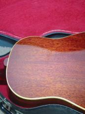 Gibson Gibson J-45 CHSB / Fade Cherry・Wide Neck (42mm)・Jacaranda Fingerboard & Adjustable Bridge・Ceramic Saddle・Spruce Top・Mahogany Side and Back【With Cipboard Case 】1965年製_10