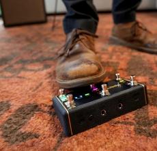 Positive Grid 【Black Friday特価!!】Spark Control X《ワイヤレス・フットスイッチ》【オンラインストア限定】_4