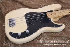 Fender 1975 Precision Bass "Olympic White Finish"_10