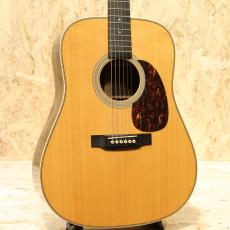 Martin HD-28 2000