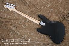 Fender 1977 Jazz Bass "Original Black Finish"_2