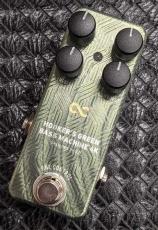 One Control Hooker's Green Bass Machine 4K