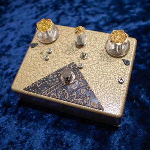 Hazy Pedals Gold IPA Fuzz 特別仕様