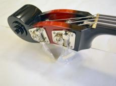 Combat Scroll Bass モデル_4