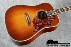 Gibson 1960 Hummingbird Fixed Bridge (2022) 1960年の固定サドル仕様を再現した1本!近年物とは思えないほど音がほぐれて馴染んでいます!_14