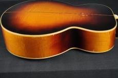 Gibson J-200_13