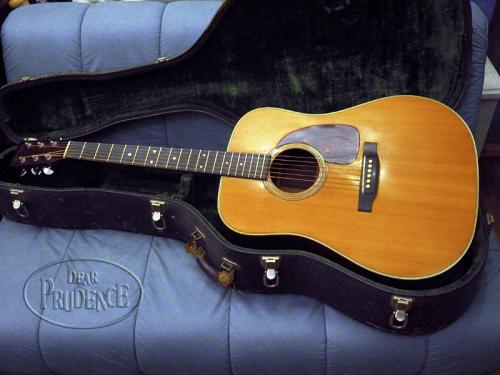 Martin D-28
