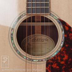 Larrivee L-10 Custom (Tambourine Girl Inlay) 【デモ動画掲載】_12