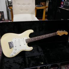 Fender Elite Stratocaster White Alder/ Rosewood