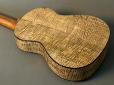 tkitki ukulele T-CUSTOM-CURLY MANGO Tenor【S/N 1661】_3