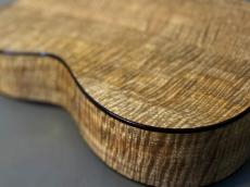 tkitki ukulele T-CUSTOM-CURLY MANGO Tenor【S/N 1661】_8