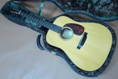 Martin D-18 GE “Golden Era” / Waverly Peg・Solid Adirondack Spruce Top・Solid Mahogany Side and Back・Mahogany 1P-Neck・Ebony Fingerboard & Bridge・Long Saddle・Tortoise Color Pick guard【With Original Head Case】2