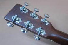 Martin D-18 GE “Golden Era” / Waverly Peg・Solid Adirondack Spruce Top・Solid Mahogany Side and Back・Mahogany 1P-Neck・Ebony Fingerboard & Bridge・Long Saddle・Tortoise Color Pick guard【With Original Head Case】2_10