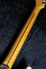 Fender LTD American Vintage II 1957 Stratocaster 3A Flame Neck White Blonde #V2557933【B級特価/3.59kg】_9