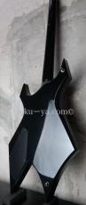 B.C.Rich USA Warlock Widow 4-string Bass / Black _8