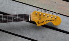 Fender Japan Mustang_5